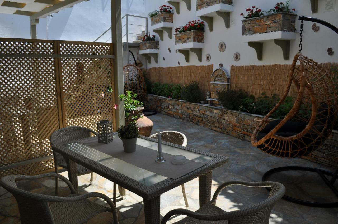 Studios Yalos Χορευτό Εξωτερικό φωτογραφία