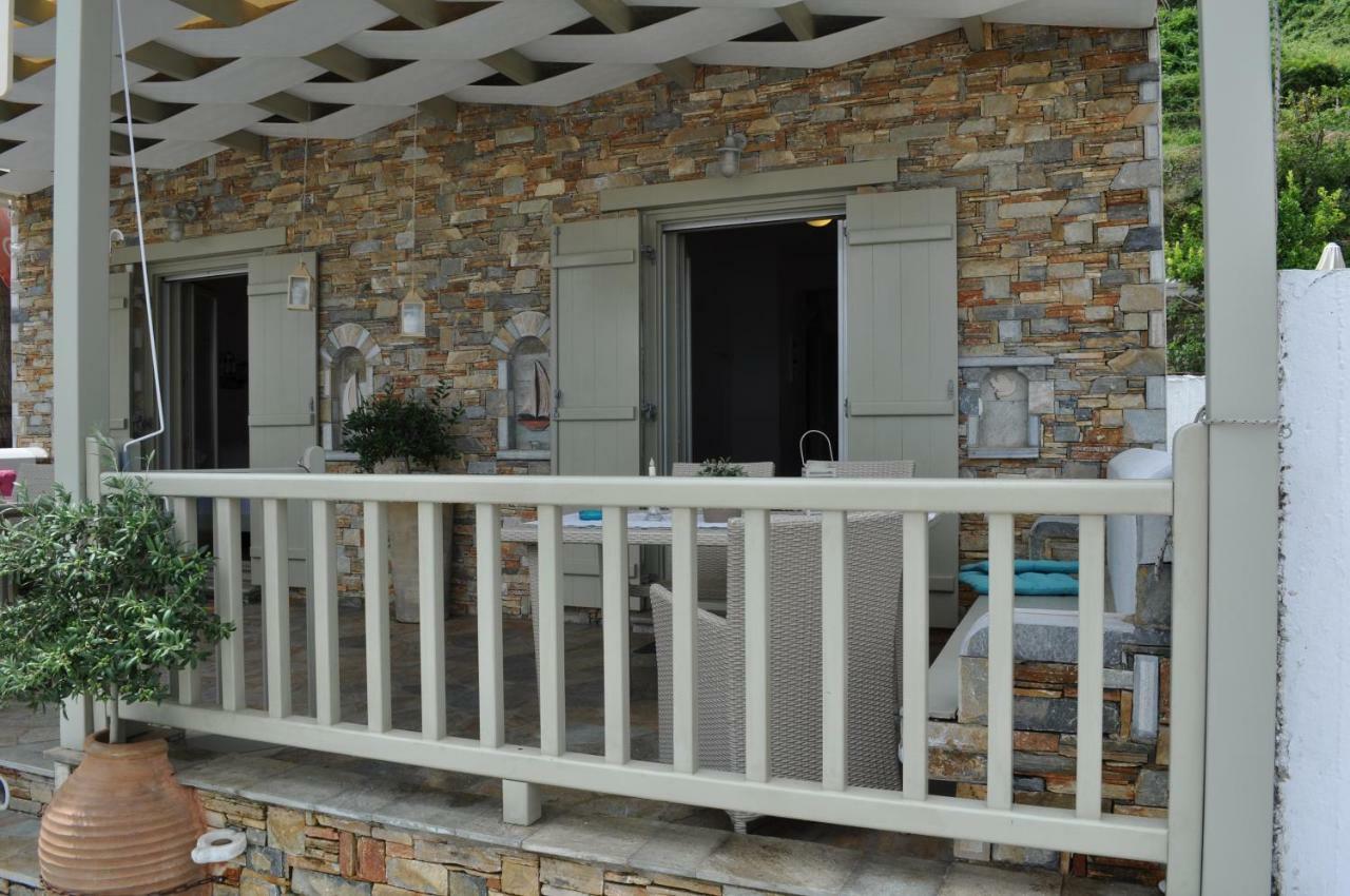 Studios Yalos Χορευτό Εξωτερικό φωτογραφία