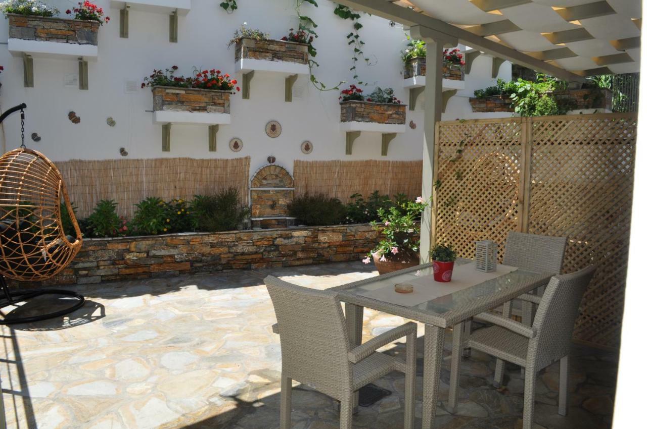 Studios Yalos Χορευτό Εξωτερικό φωτογραφία
