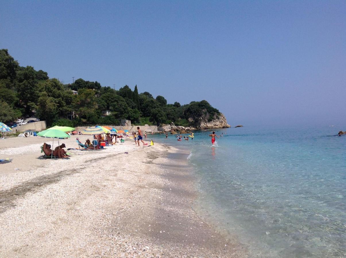 Studios Yalos Χορευτό Εξωτερικό φωτογραφία